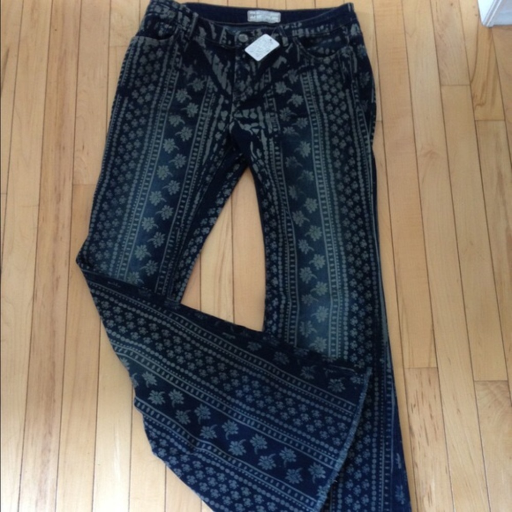 Free People Indigo combo flare pants